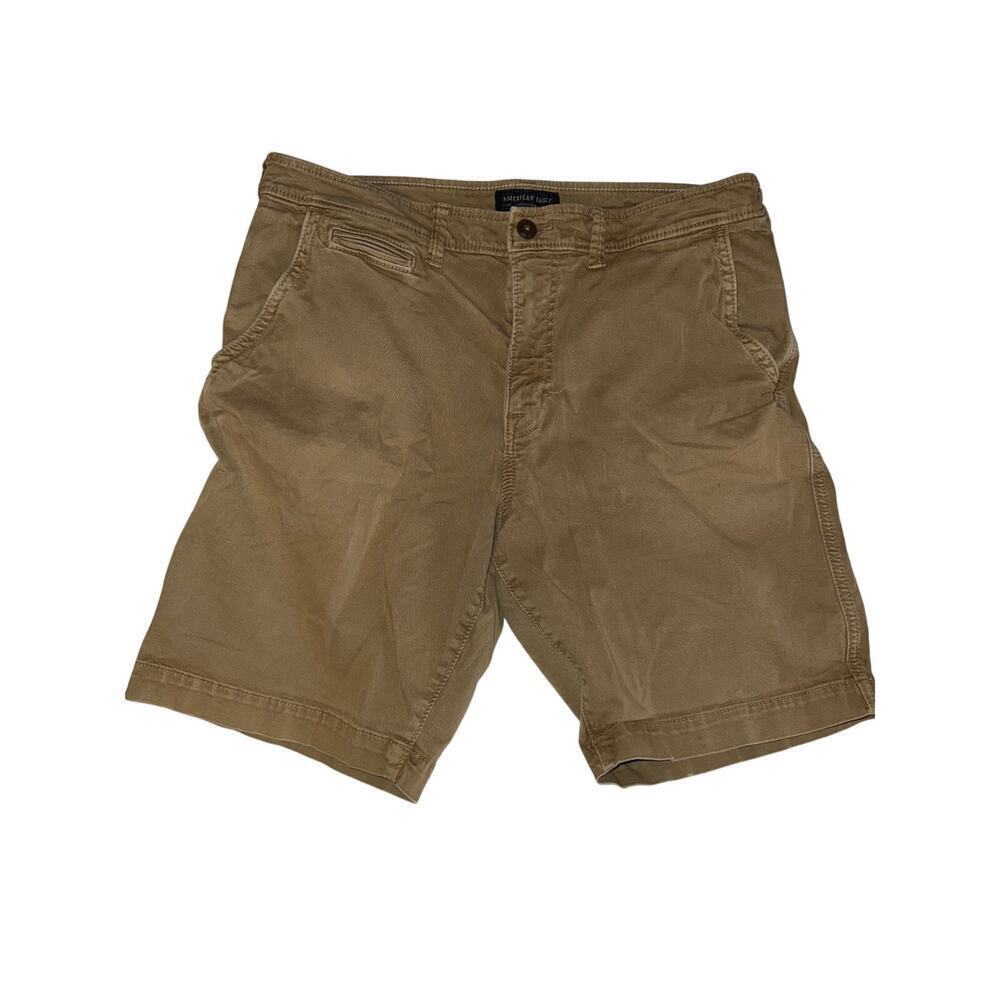 AMERICAN EAGLE SIZE 34 Classic fit shorts